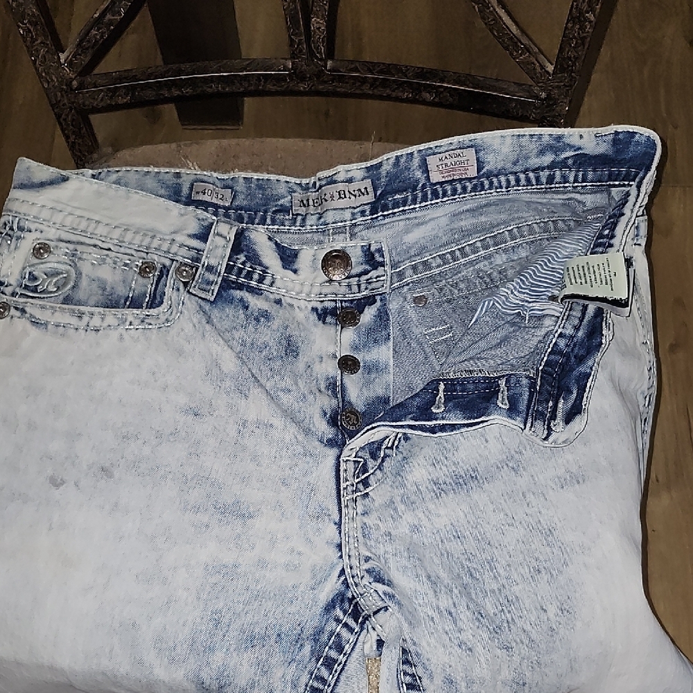 MEK Blue Relaxed Jeans with Vintage Appeal - Picture 2 of 5